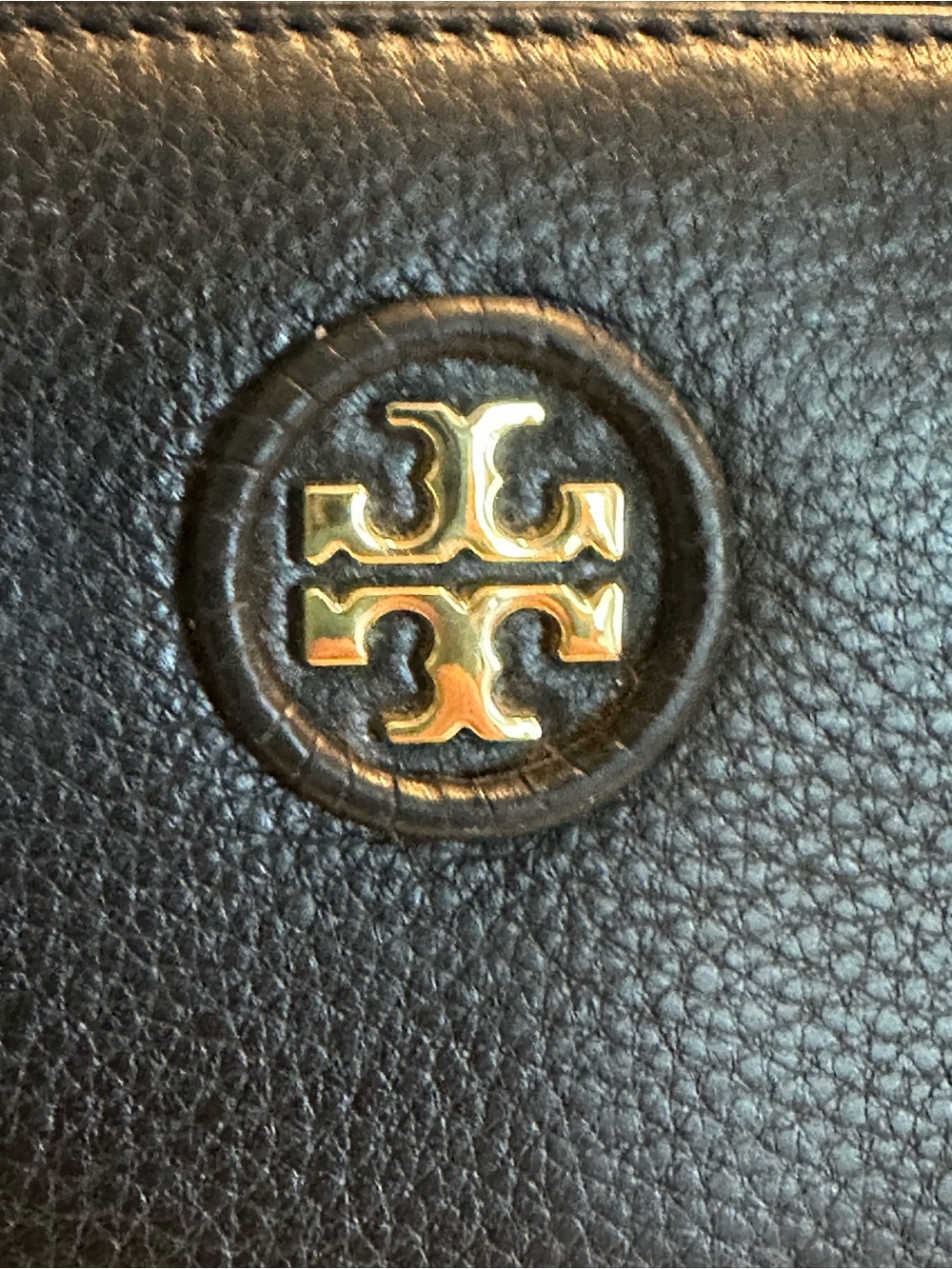 Tory Burch Black Leather Zip-Around Wallet with Gold Color Logo - Picture 2 of 9